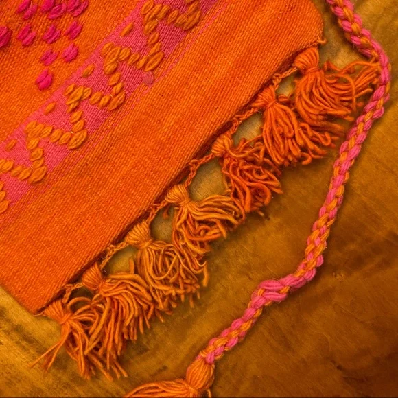 COPY - Vintage ‘60s-‘70s Greek Woven Bag - Picture 5 of 16